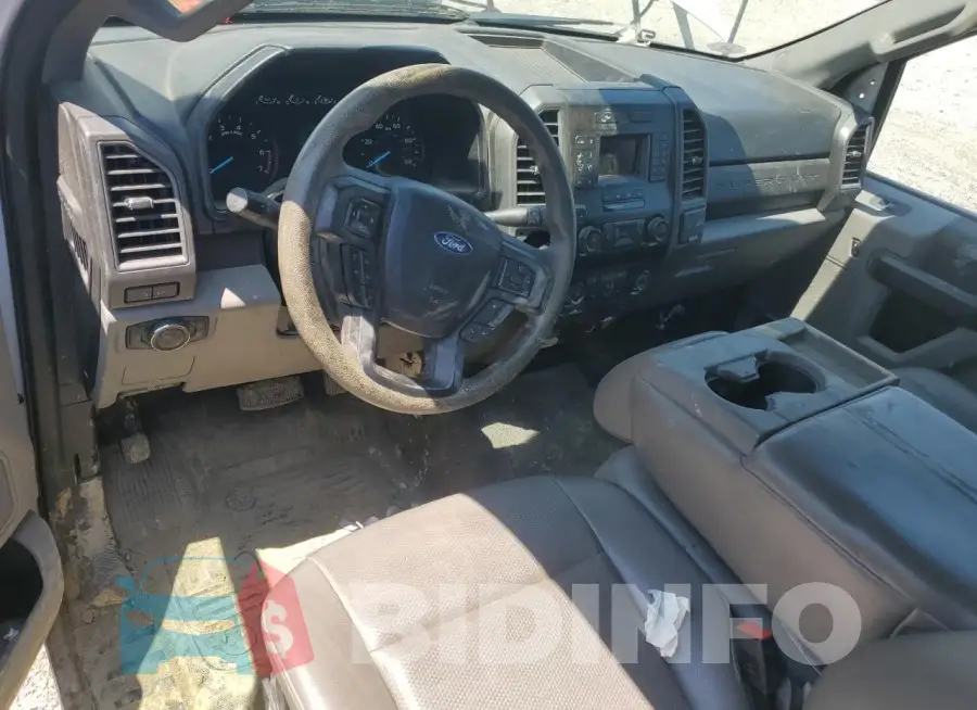 1FDRF3G68MED59862 Photo# 8
