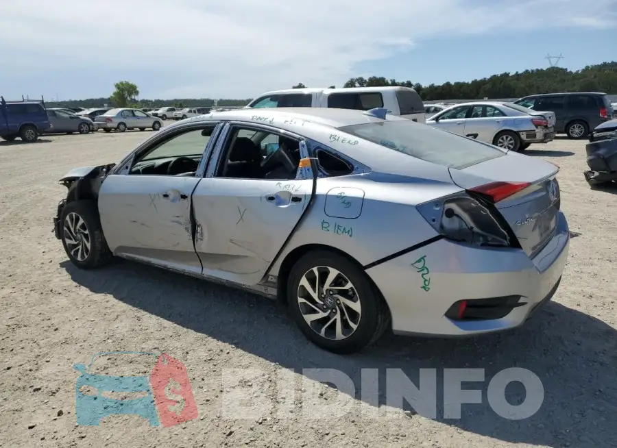 19XFC2F78HE216814 Photo# 2