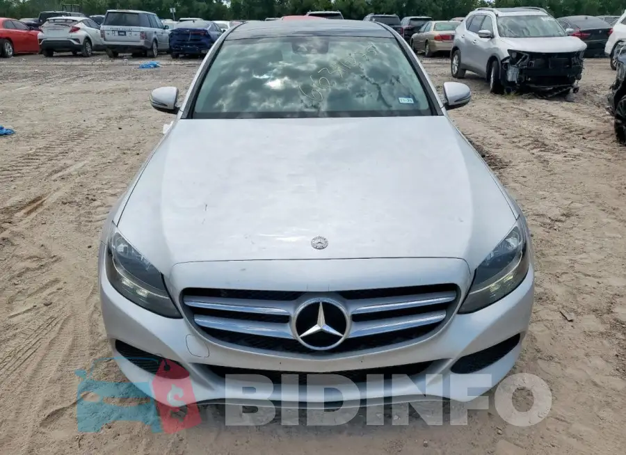 WDDWF4JB9HR255260 Photo# 5