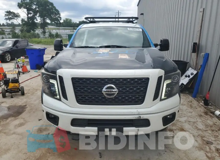 1N6BA1F40JN516592 Photo# 5