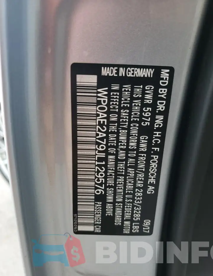 WP0AE2A79JL129576 Photo# 13