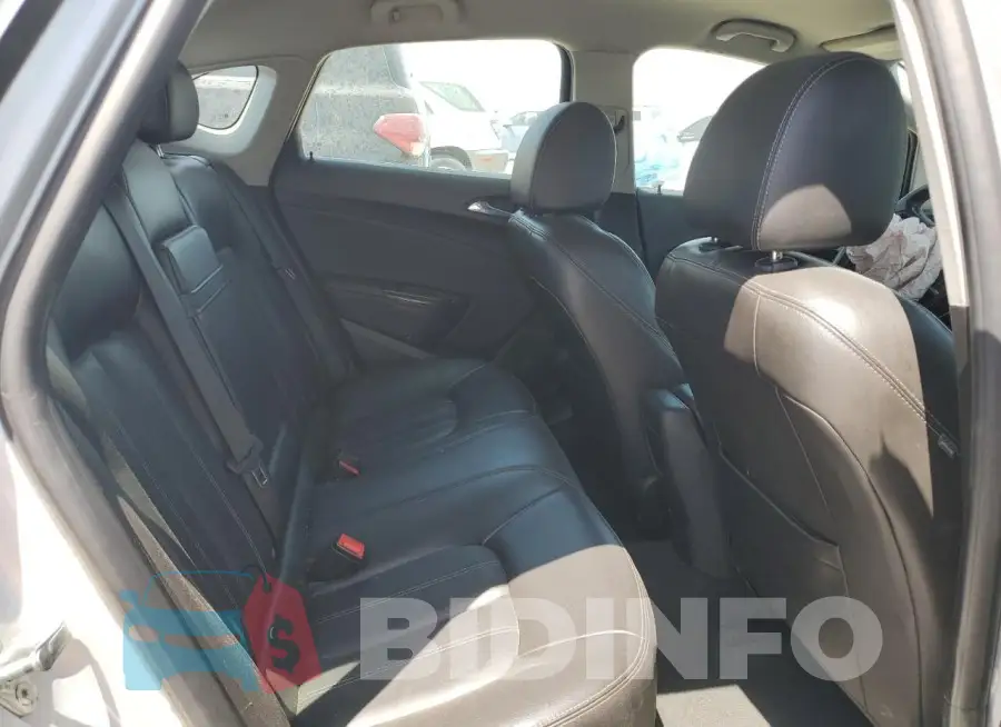 1G4PS5SK6G4138046 Photo# 10