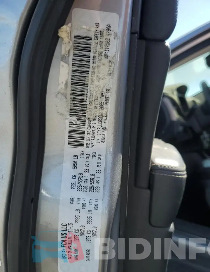 1C4PJLDB5GW212005 Photo# 13