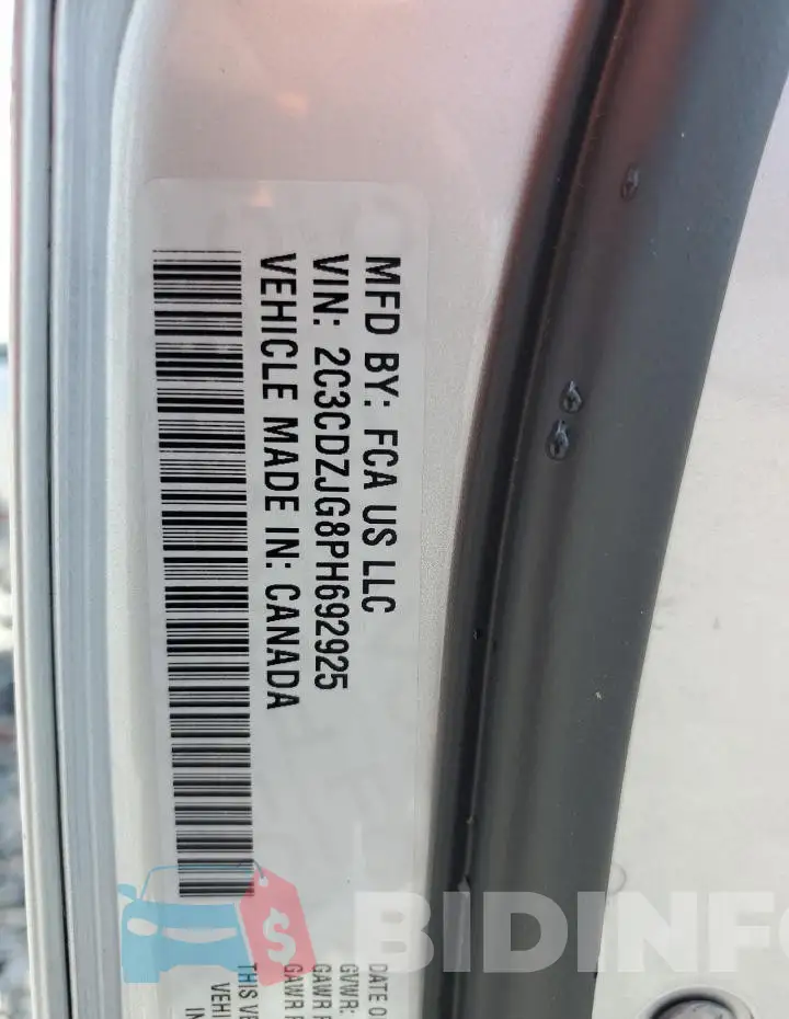 2C3CDZJG8PH692925 Photo# 12