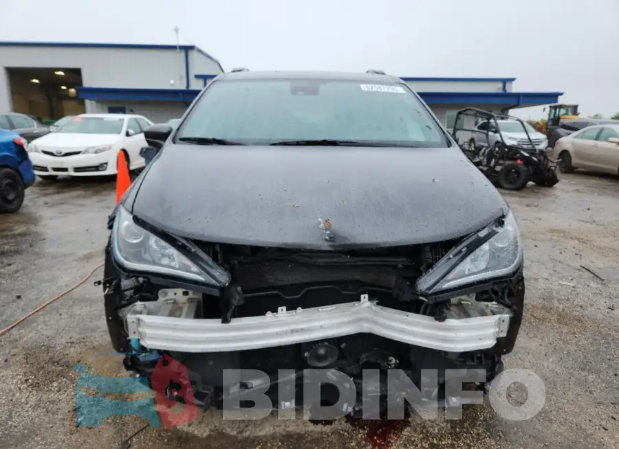 2C4RC1EG4KR576242 Photo# 5