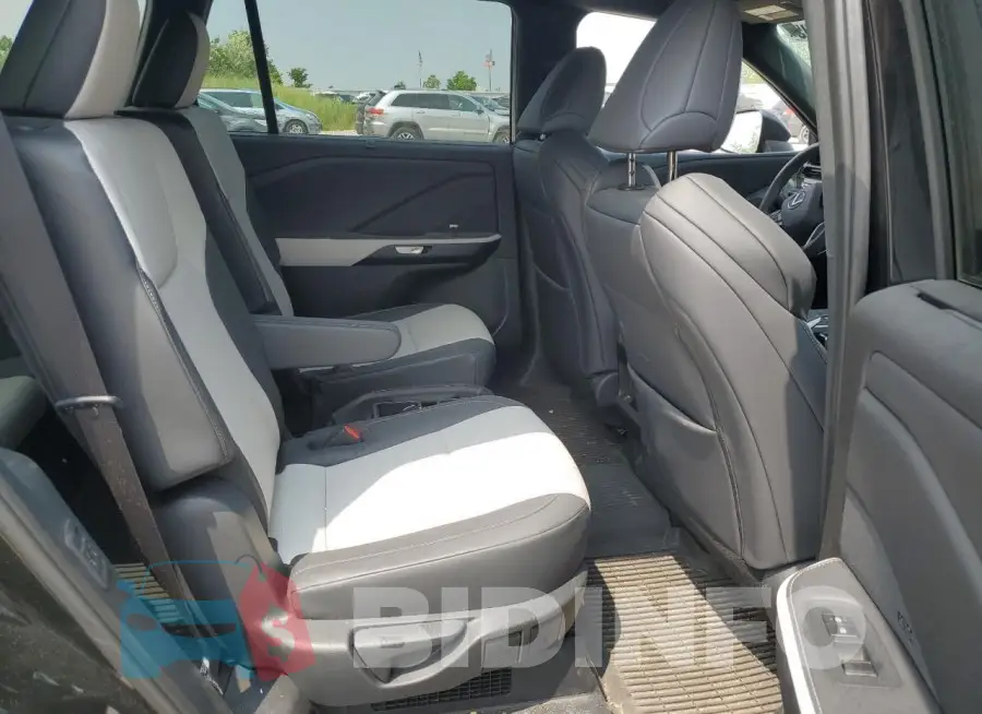 5TDABAB69RS003835 Photo# 11