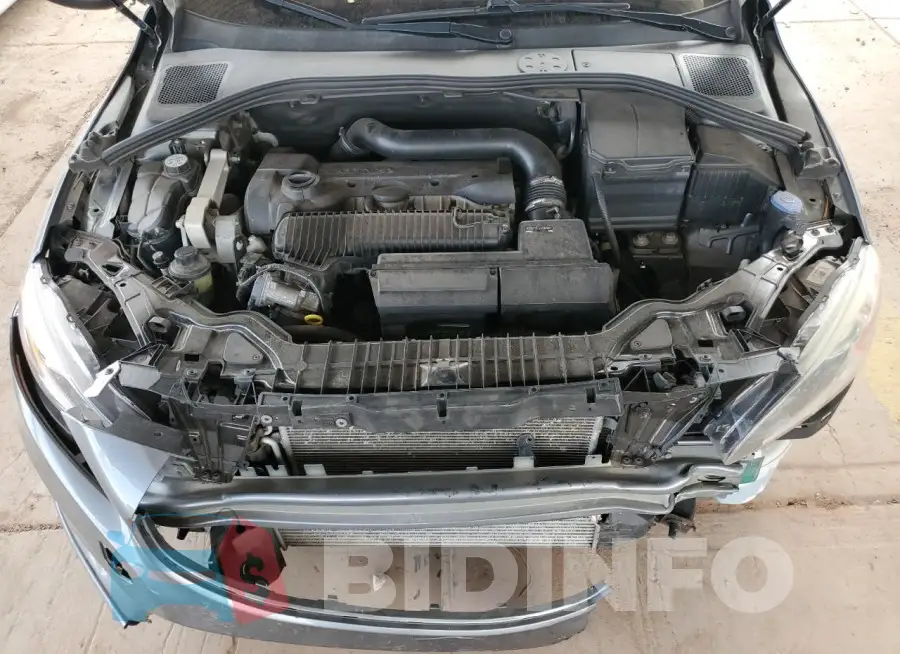 YV1612TK1G2394424 Photo# 11