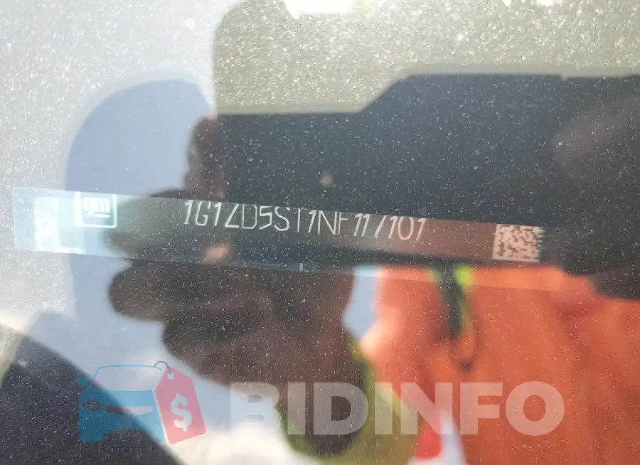 1G1ZD5ST1NF117101 Photo# 12