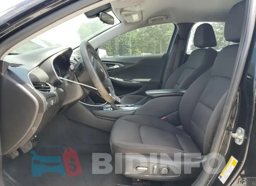 1G1ZD5ST3JF178010 Photo# 7