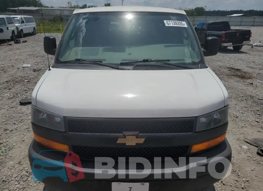 1GAZGNFP8L1269987 Photo# 5