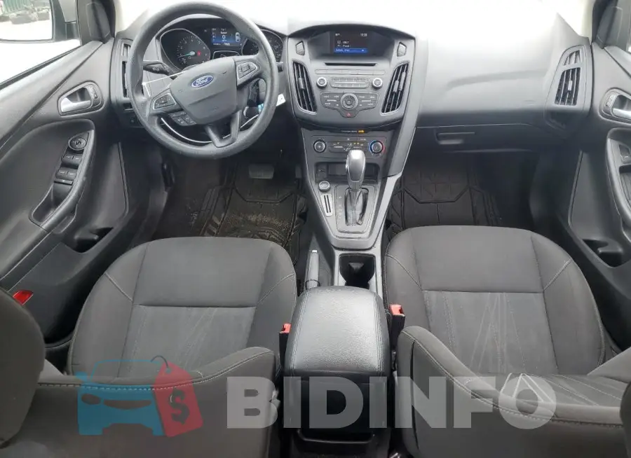 1FADP3F24GL335977 Photo# 8
