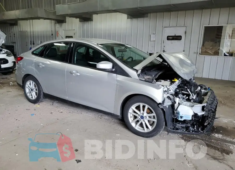 1FADP3F2XJL258491 Photo# 4