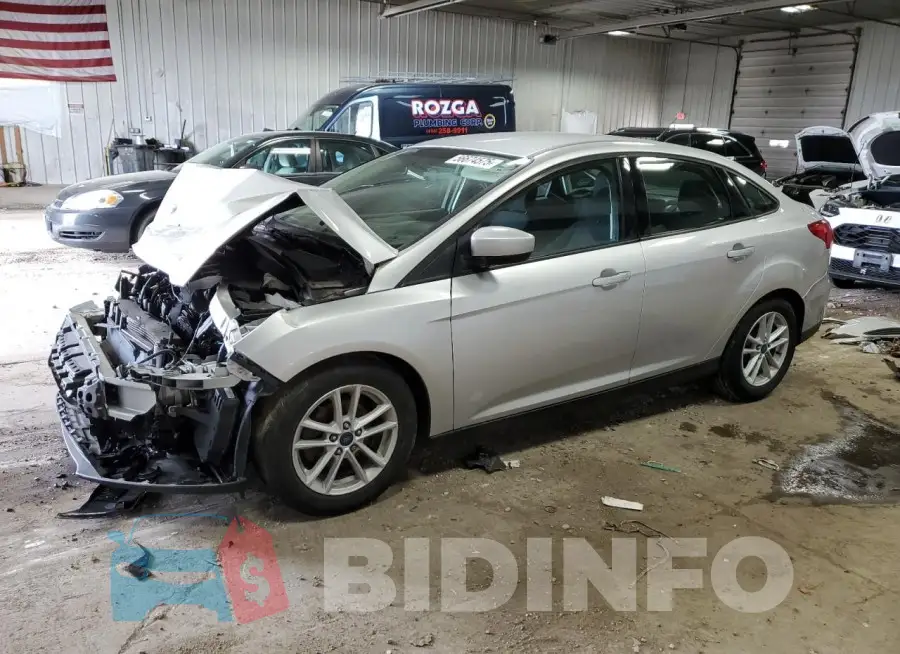 1FADP3F2XJL258491 Photo# 1