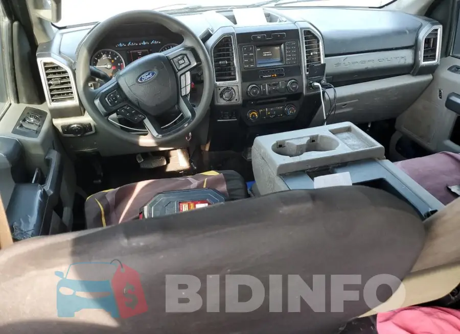 1FT7W2B67JEB83766 Photo# 8