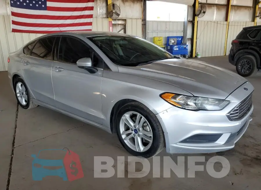 3FA6P0LU9JR103493 Photo# 4