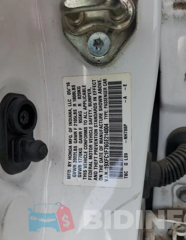 19XFC1F76GE214004 Photo# 13