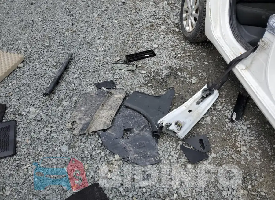 3KPC25A68LE117196 Photo# 12