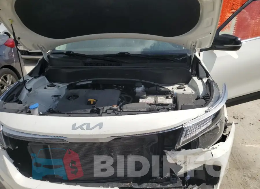 KNDEU2AA9N7241843 Photo# 12
