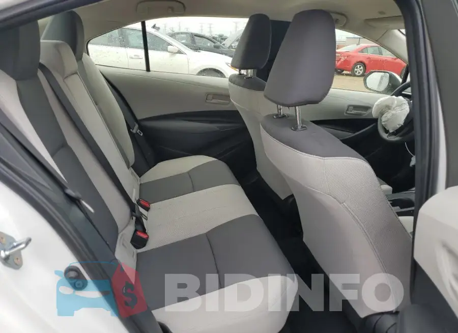 JTDBCMFE8S3072043 Photo# 10