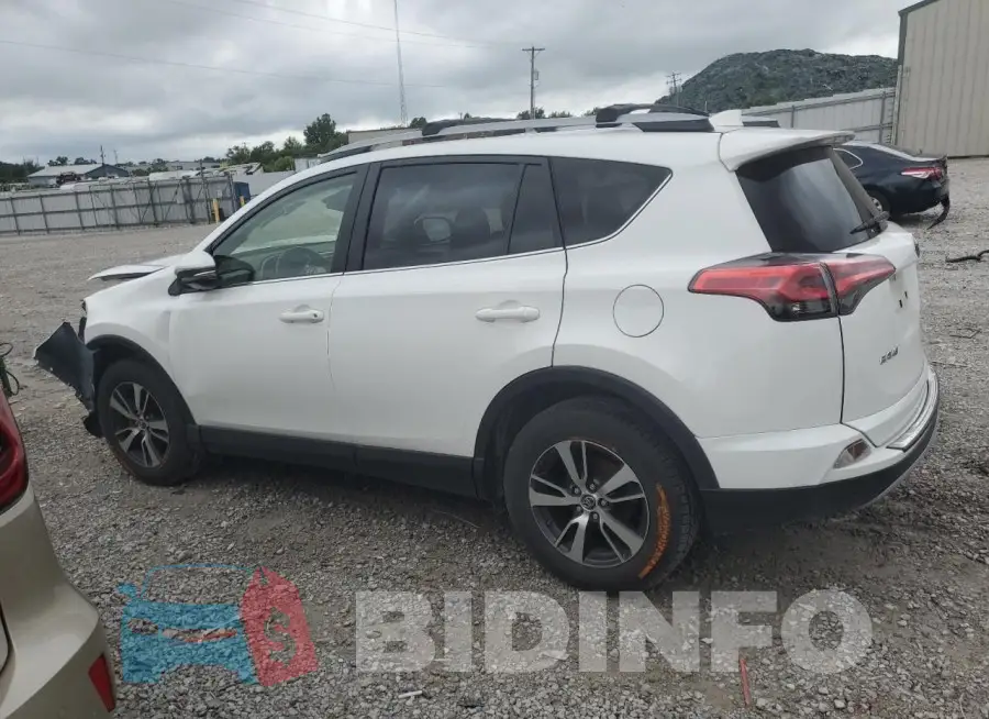 JTMRFREV0JJ181062 Photo# 2