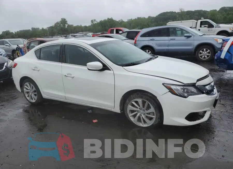 19UDE2F34GA007247 Photo# 4