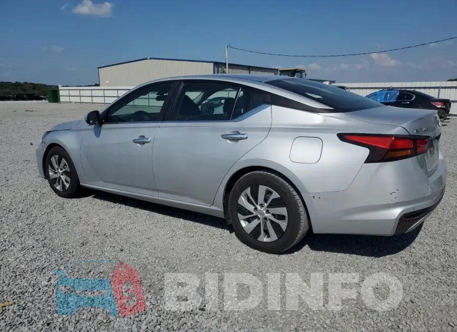 1N4BL4BV7PN342564 Photo# 2