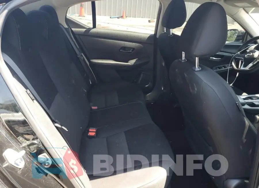 3N1AB8CV4RY382902 Photo# 10