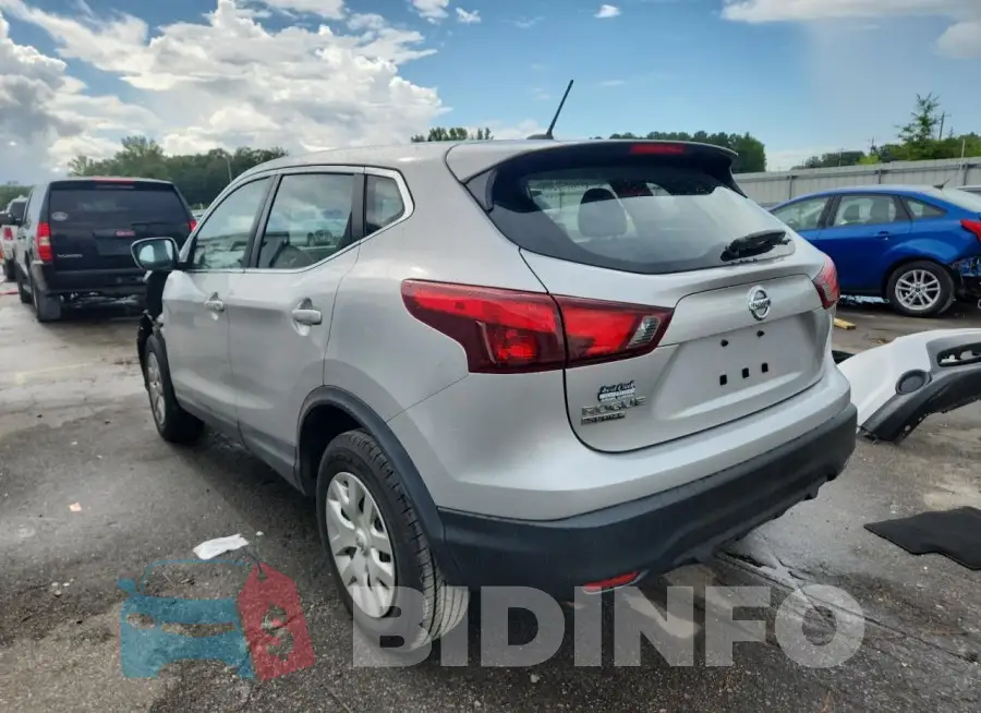 JN1BJ1CP5JW151017 Photo# 2