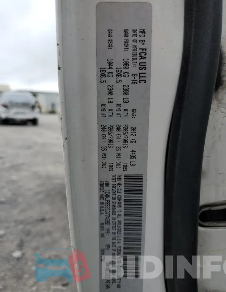 1C4NJPBB2GD774392 Photo# 13