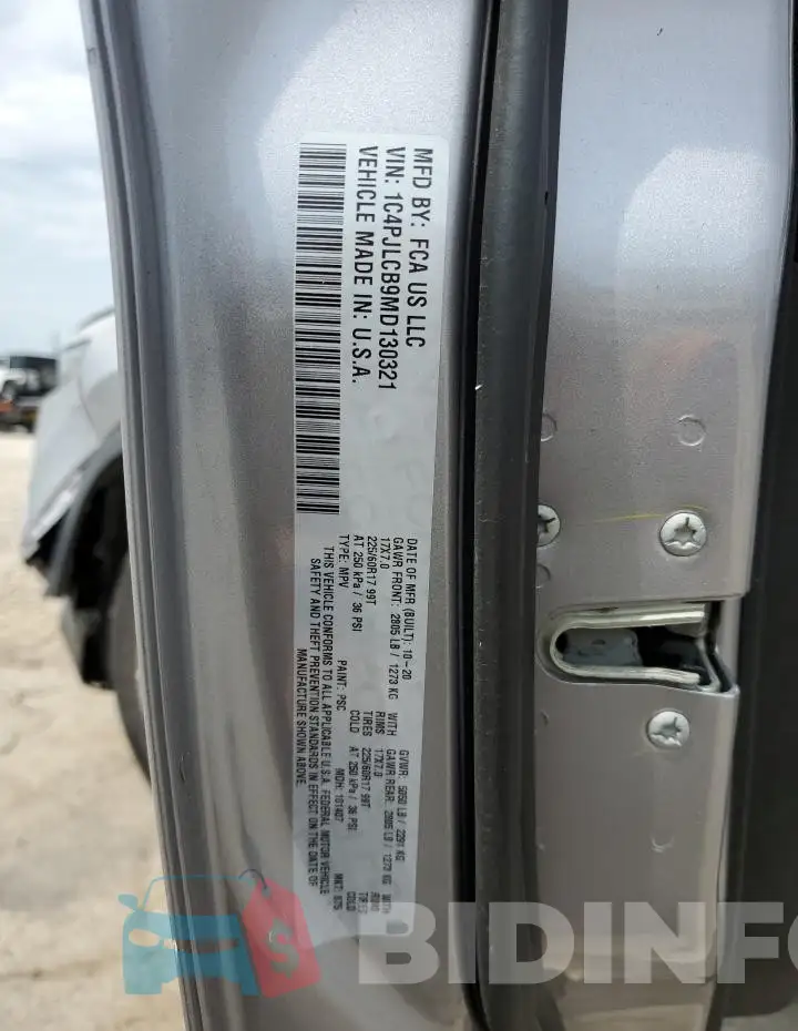1C4PJLCB9MD130321 Photo# 12