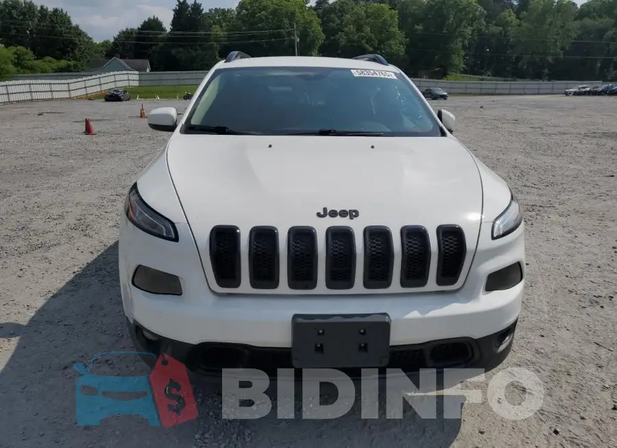 1C4PJMCX4JD582643 Photo# 5