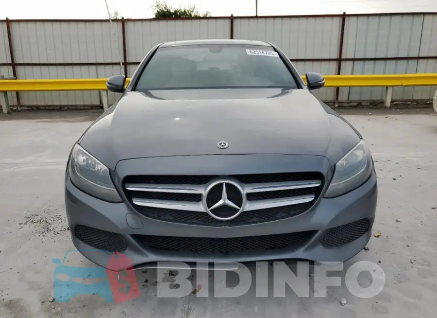 55SWF4JB2JU245111 Photo# 5