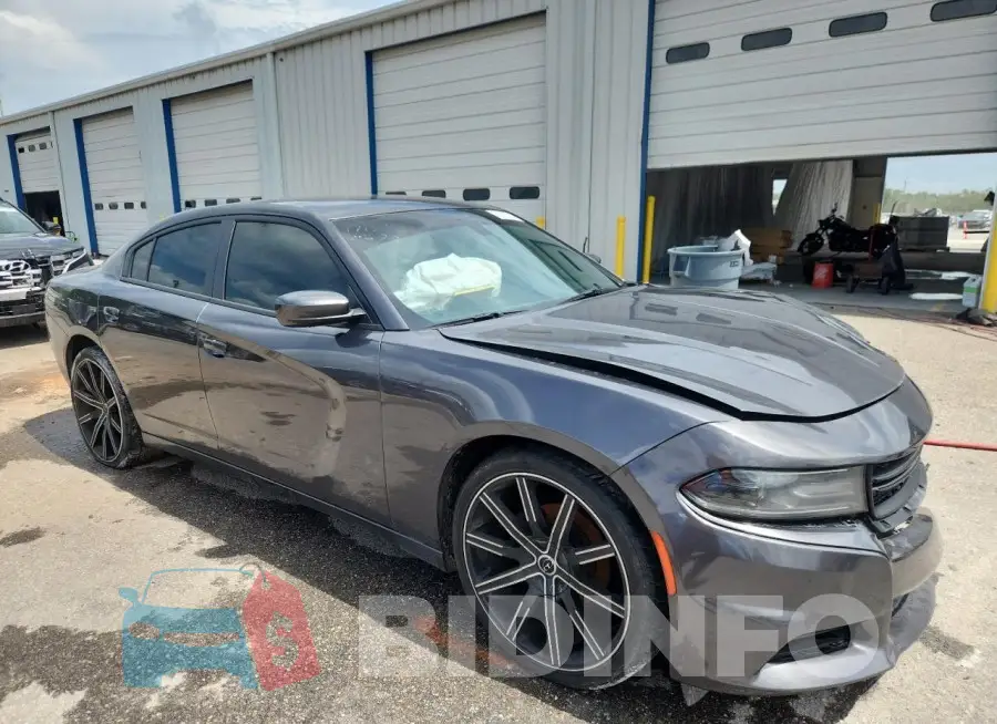 2C3CDXBG4KH711594 Photo# 4