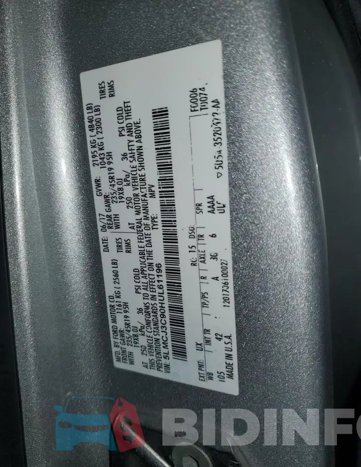 5LMCJ3C90HUL61196 Photo# 14