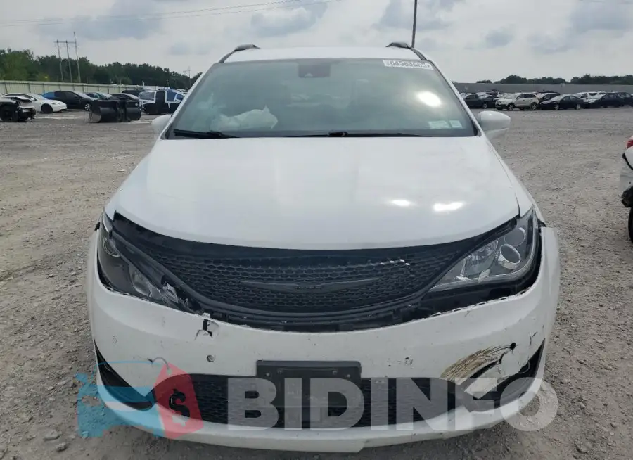 2C4RC3BG2LR261702 Photo# 5