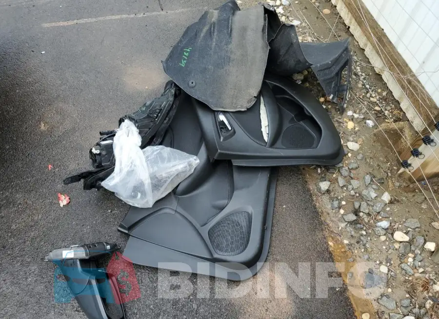 1G1ZD5ST4RF205825 Photo# 12