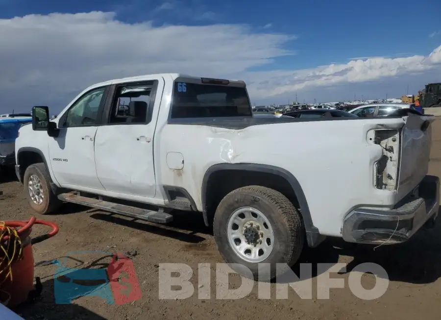 1GC1YNEY4RF175239 Photo# 2
