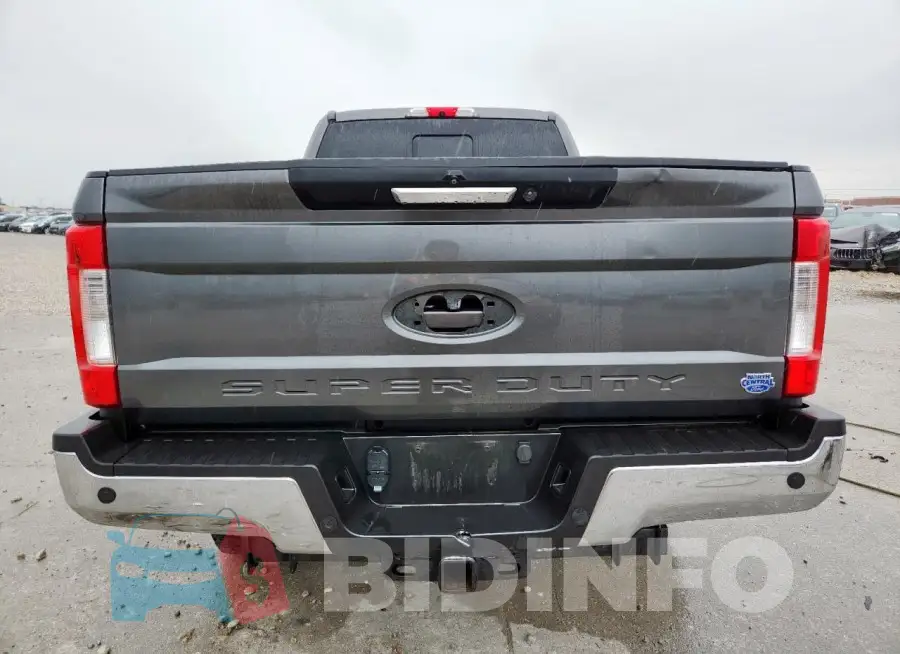 1FT7W2BT8JEB07317 Photo# 6