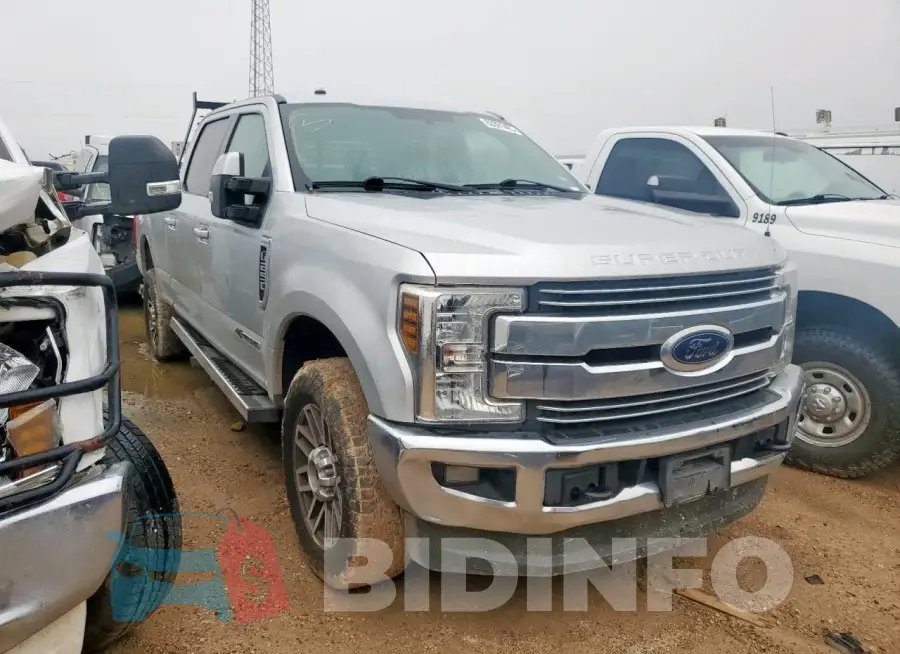 1FT7W2BT9JEB95634 Photo# 4