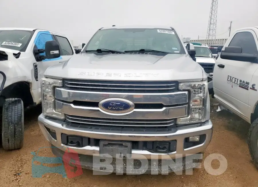 1FT7W2BT9JEB95634 Photo# 5