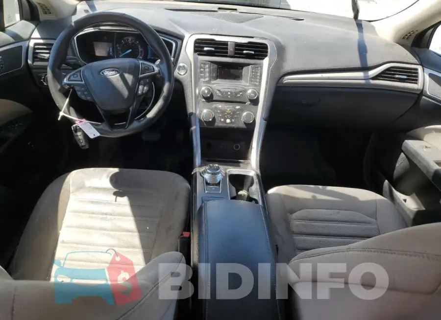 3FA6P0UU9HR373462 Photo# 8