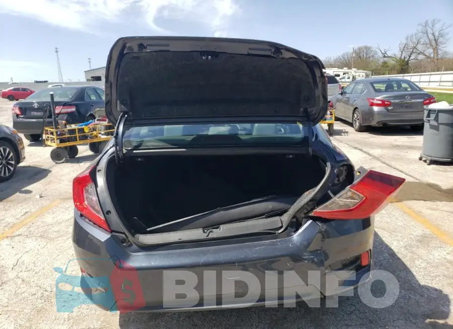 19XFC1F79GE018171 Photo# 6