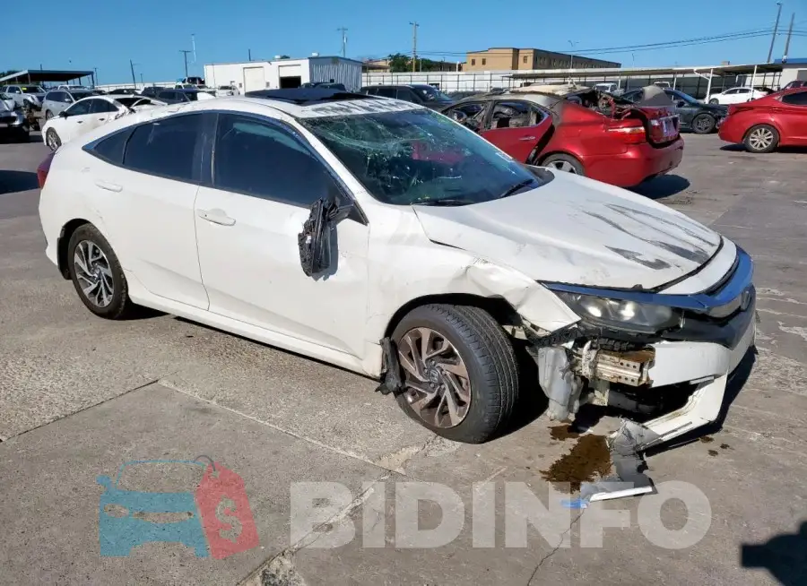 19XFC2F81HE058759 Photo# 4