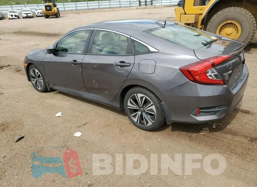 JHMFC1F31JX008849 Photo# 2