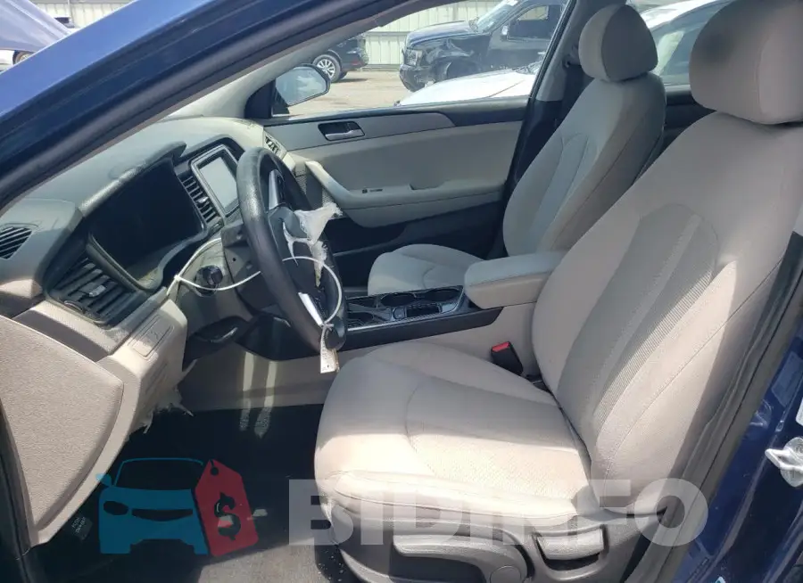 5NPE24AA3KH774277 Photo# 7