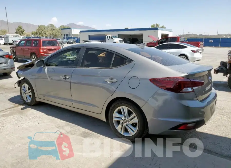 KMHD84LF2LU918567 Photo# 2