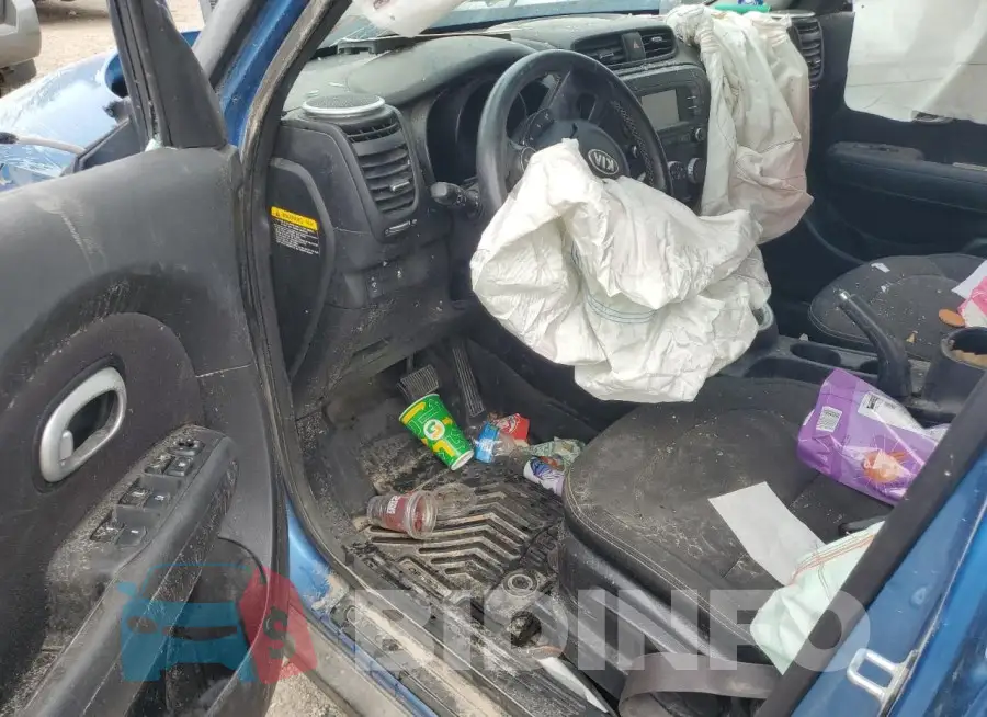 KNDJP3A54G7352902 Photo# 8