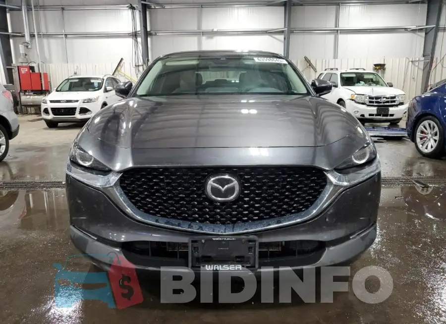 3MVDMBCL9MM234257 Photo# 5