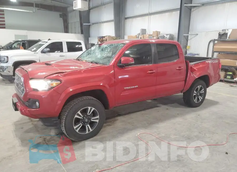 3TMCZ5AN0GM005796 Photo# 1