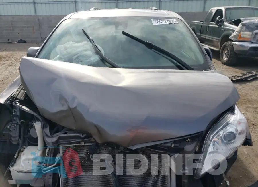 5TDYZ3DC8KS011682 Photo# 12